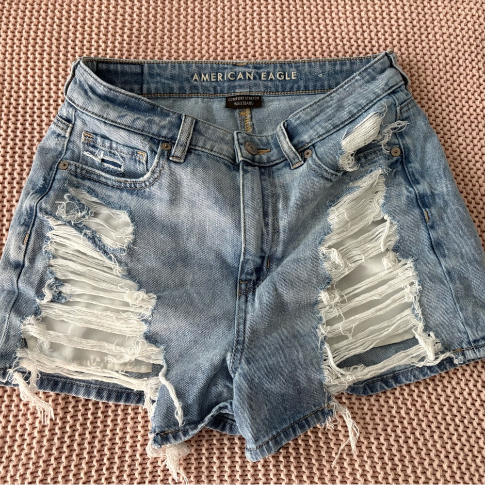 American Eagle shorts - barely worn